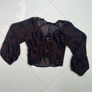 FASHIONNOVA long sleeve crop top